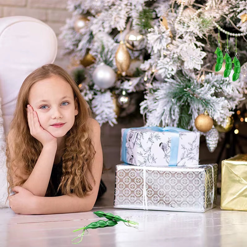 2Pcs Peapod Fidget Toy Squeeze a Bean Edamame Pea Keychain Keyring Extrusion Soybean Tactile Feeling Release Pressure Accessory